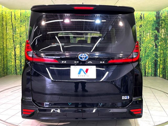 安心の最長10年・走行無制限保証(有償)をご用意。保証内容も充実はもちろん、無料点検&オイル交換や、年中無休の全国・24時間ロードサービスも付帯されておりますのでご安心下さい。