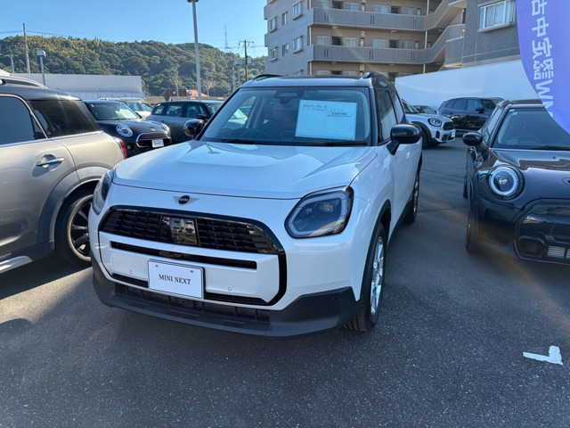 ミニカントリーマンD DCT ディーゼル