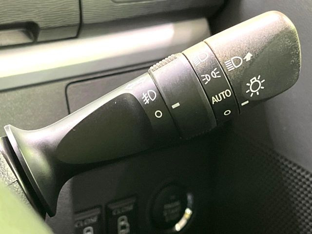 �y�I�[�g���C�g�z����̖��邳�ɉ����Ď����Ńw�b�h���C�g�̓_���E�������ł���@�\�ł�!���C�g�̕t���Y��E�����Y��Ȃǂ������Ȃ�A�J�̓���[���̑��s�����S!�g���l���ʉߎ����֗��ł��ˁ�