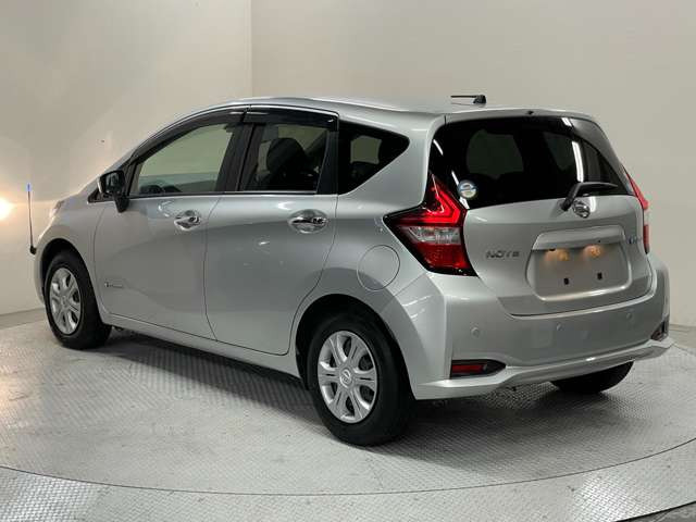 �l�C�̎Ԏ킪�����낢!�e���[�J�[ �ŐV�l�C�Ԃ����C���i�b�v!���ĐG���đI�ׂ�W����ł�!