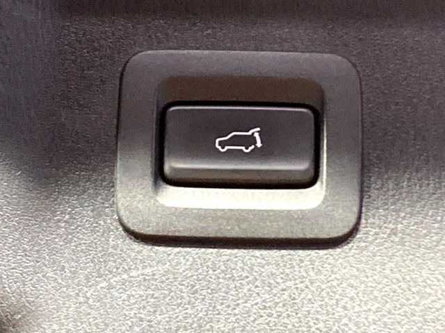 �y�p���[�o�b�N�h�A�z�X�}�[�g�L�[��^�]�Ȃ̃{�^�������������Ń��A�Q�[�g�������ŊJ���܂�!�ו��������Ă��鎞��A�����ʒu�ɂ���o�b�N�h�A��߂�ۂɕ֗��ȋ@�\�ł���