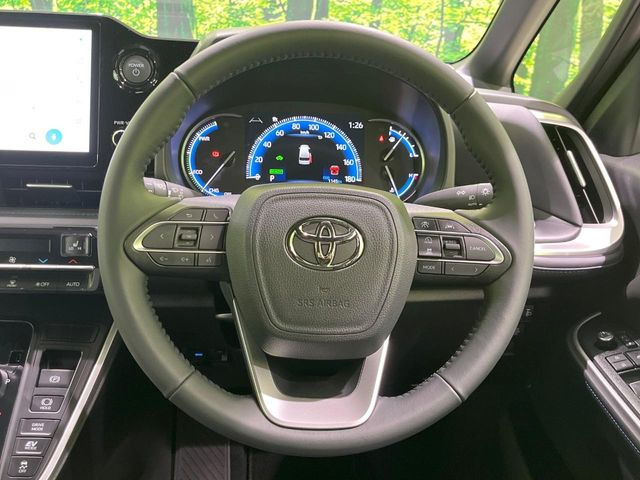 �y�����v�����X�e�A�����O�z�㎿�Ȋv���g�p���邱�ƂŁA��ɂ����������݂ƂĂ��^�]���₷���n���h���ł���