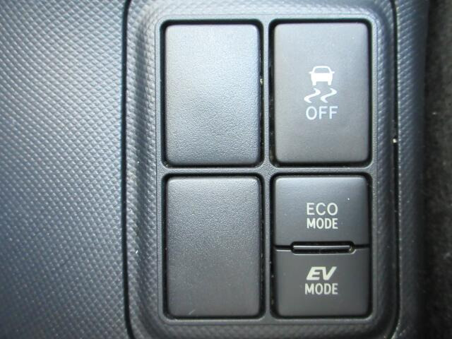 �G���W����CVT���������䂷�邱�ƂŁA�}���i�E�}������}���R�����ɔz�������G�R�h���C�u���T�|�[�g����V�X�e���ł�