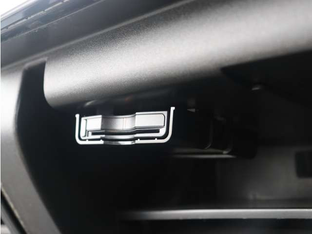 �yLAGOM with VOLVO �{���{�̂���A���傤�ǂ�����炵�B�z�������R�N�X���́A����ȃ{���{���C�t�𖖉i���T�|�[�g���Ă����܂��B