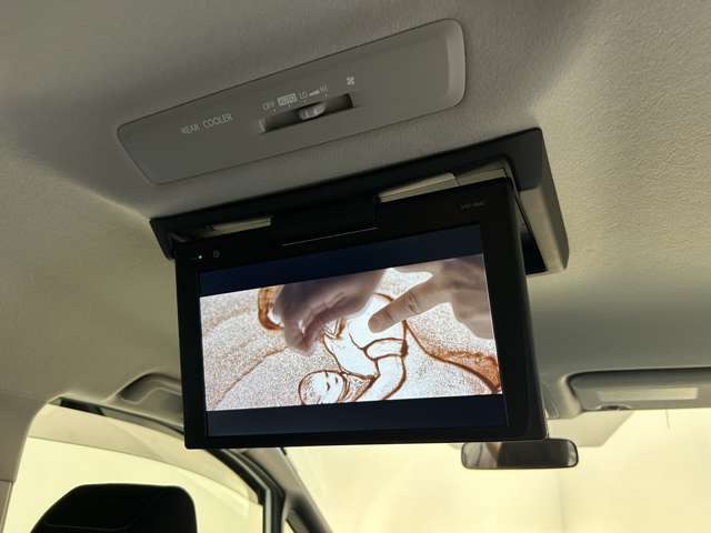 後席モニターなども取り付け可能です!ぜひお気軽にお尋ねください!!
