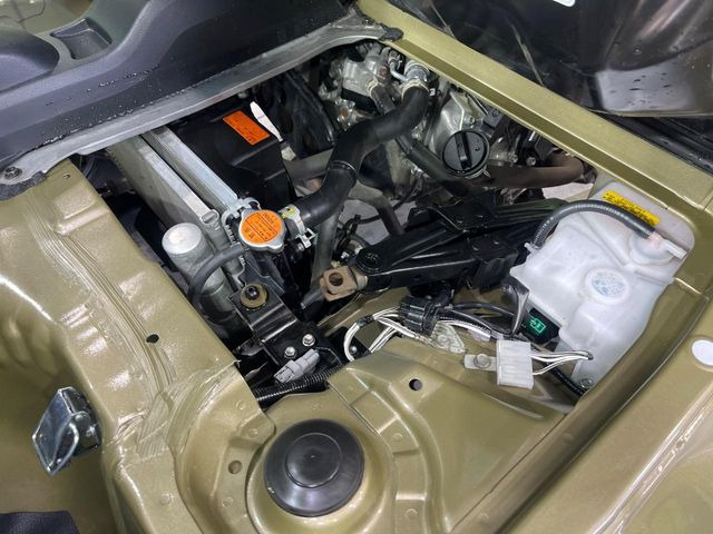 親切・丁寧な専門メカニックスタッフが応対!・車検・点検整備・事故等の修理などアフターサービスも安心。お車のカスタマイズもネクステージのサービススタッフまでご相談ください!