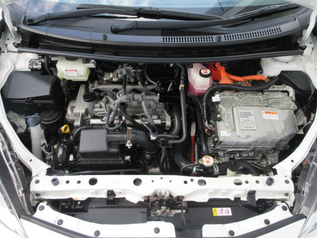 �G���W�����[���͂��ꂢ�ł���B�@�֋@�\�n���ǍD�ł��B�[�ԑO�ɓ_���������s���܂��B�G���W���I�C���E�I�C���t�B���^�[�E�G�A�R���t�B���^�[�E���C�p�[�S���͕K�������v���܂�(�G�A�R���t�B���^�[�́A�����Ԃ̂�)