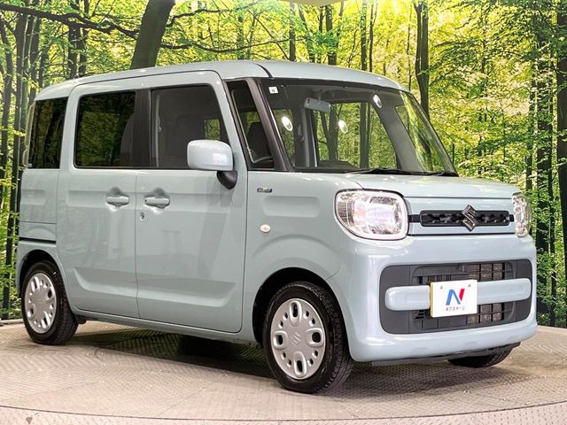 高透明度のガラス皮膜で撥水はもちろん、上質なツヤ・光沢を実現。紫外線や酸性雨から大切な愛車を保護し、色あせ・劣化を防止。「弾スプラッシュコート」、「弾プリミッサコート」からお選びいただけます。