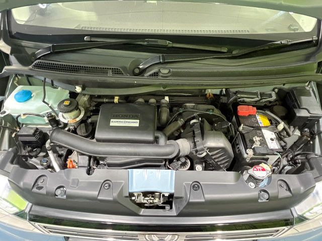 親切・丁寧な専門メカニックスタッフが応対!・車検・点検整備・事故等の修理などアフターサービスも安心。お車のカスタマイズもネクステージのサービススタッフまでご相談ください!