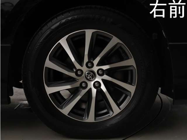 お客様のお好みの新品18インチ、19インチ、20インチホイール装着可能!ダウンサスなどローダウンも取付可能です!ヴァルドやワークなどのメーカー品も取り寄せ可能です!