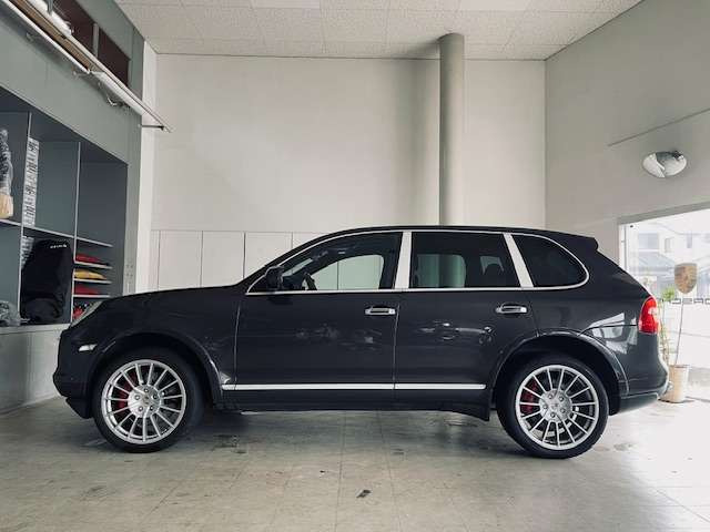 カイエンターボ S ティプトロニックS 4WD