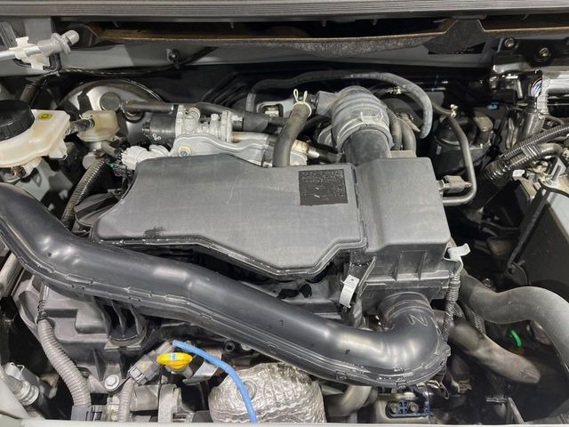 親切・丁寧な専門メカニックスタッフが応対!・車検・点検整備・事故等の修理などアフターサービスも安心。お車のカスタマイズもネクステージのサービススタッフまでご相談ください!