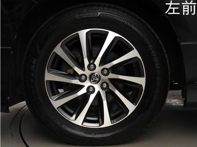 お客様のお好みの新品18インチ、19インチ、20インチホイール装着可能!ダウンサスなどローダウンも取付可能です!ヴァルドやワークなどのメーカー品も取り寄せ可能です!