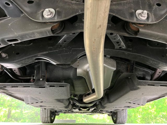 下回りがきれいなうちに、防錆加工の施工がオススメ。降雪地域はもちろん、沿岸部にお住いの方や、趣味でマリン・ウィンタースポーツをされる方にご好評いただいております。