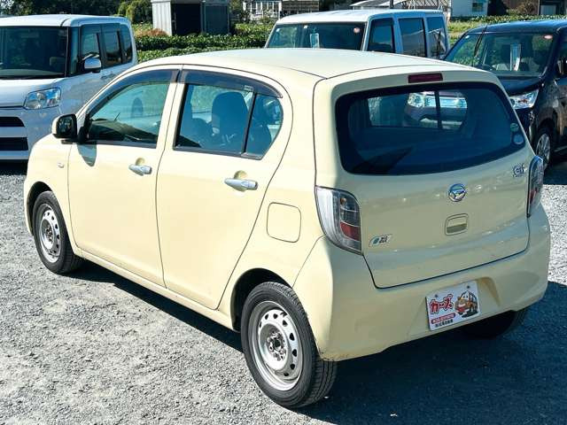 当店では軽自動車から普通車まで幅広くオールメーカーの車種・色・グレードを豊富に揃えております。