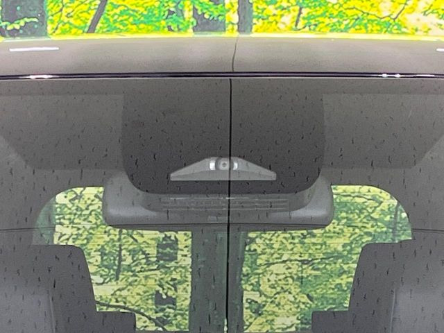 �y�v���N���b�V���Z�[�t�e�B�z�O���̎ԗ��������m���A�Փ˂������Ȏ��͌x��Œ��ӂ𑣂��A�u���[�L�𓥂ޗ͂��T�|�[�g�B�u���[�L�𓥂߂Ȃ������ꍇ�͏Փ˔�Q�y���u���[�L���쓮�A�Փˉ�����T�|�[�g���܂��B