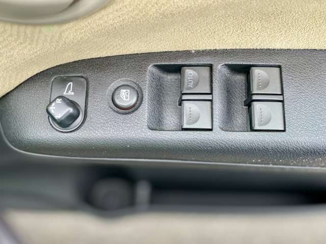 この度は数ある販売店の中から当店の車両をご覧頂きありがとうございます。お客様のお車選びをサポート致します。お気軽にお問い合わせ、ご来店ください!