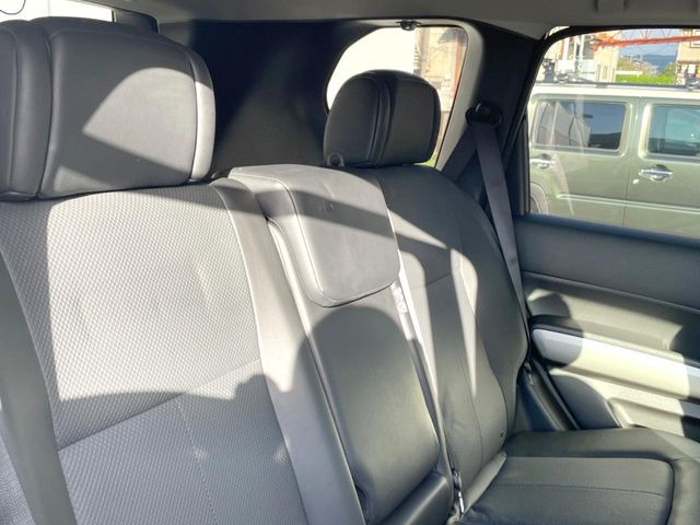 �L�X�Ƃ���2��ڃV�[�g�͋��Z���������A���S�n�����K!�F�B��Ƒ��Ƃ̂��o�����ɂ҂�����ł��B�x�r�[�V�[�g��`���C���h�V�[�g�g�p�������K�ɂ��߂�������������\���ȋ�Ԃ��m�ۂ��Ă��܂��B