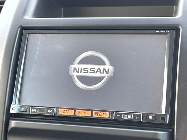 �y�����i�r�z�l�C�̏����i�r�𑕔����Ă���܂��B�i�r�̎g���₷���͂������A�I�[�f�B�I�@�\���[��!�L�����v�◷�s�͂������A�ʋ΂┃�����ȂǕ��i�̃h���C�u���y�����Ȃ�͂���