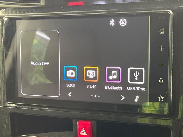 【9インチ ディスプレイオーディオ】大画面ディスプレイへお持ちのスマートフォンと連携して、ナビやbluetoothでの音楽再生が可能です♪デザインはもちろん操作性も良好!別途ナビ機能の取付可能です♪