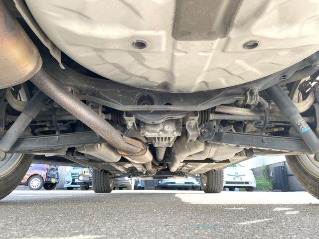 ����肪���ꂢ�Ȃ����ɁA�h�K���H�̎{�H���I�X�X���B�~��n��͂������A���ݕ��ɂ��Z���̕���A��Ń}�����E�E�B���^�[�X�|�[�c���������ɑ�ύD�]���������Ă���܂��B