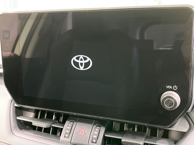 �y10.5�C���`�i�r�z�������ƃC���p�N�g�̂�����ʃi�r�𑕔��B�e��I�[�f�B�I����͂������A�X�}�z�A�g���ł��闘�֐��̍����i�r�ł���