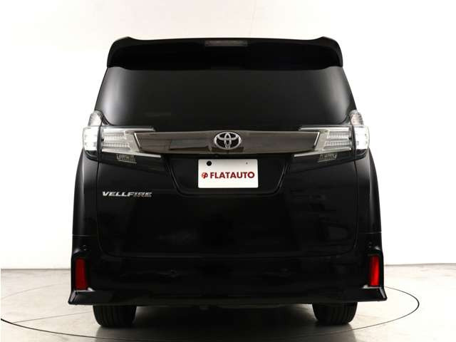 前後ドライブレコーダーもお取り付けできます!安心安全なカーライフには必需品ですね!