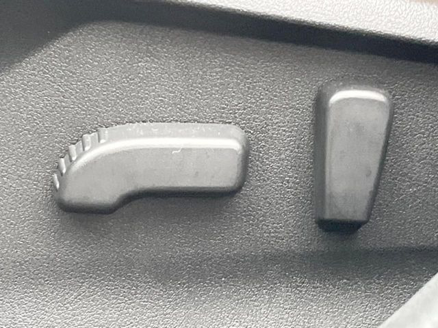 �y�p���[�V�[�g�z�X�C�b�`��ŊȒP�ɃV�[�g�̔��������\!�d��������͂�����܂���!���K�ȃV�[�g�|�W�V�����ɃZ�b�g���āA���K�ȃh���C�u�����y���݂��������B