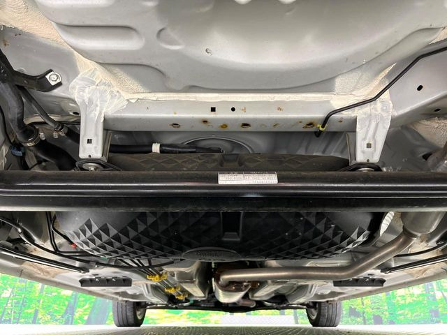 下回りがきれいなうちに、防錆加工の施工がオススメ。降雪地域はもちろん、沿岸部にお住いの方や、趣味でマリン・ウィンタースポーツをされる方にご好評いただいております。