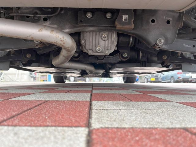 ����肪���ꂢ�Ȃ����ɁA�h�K���H�̎{�H���I�X�X���B�~��n��͂������A���ݕ��ɂ��Z���̕���A��Ń}�����E�E�B���^�[�X�|�[�c���������ɂ��D�]���������Ă���܂��B