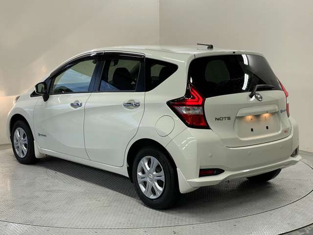 �l�C�̎Ԏ킪�����낢!�e���[�J�[ �ŐV�l�C�Ԃ����C���i�b�v!���ĐG���đI�ׂ�W����ł�!