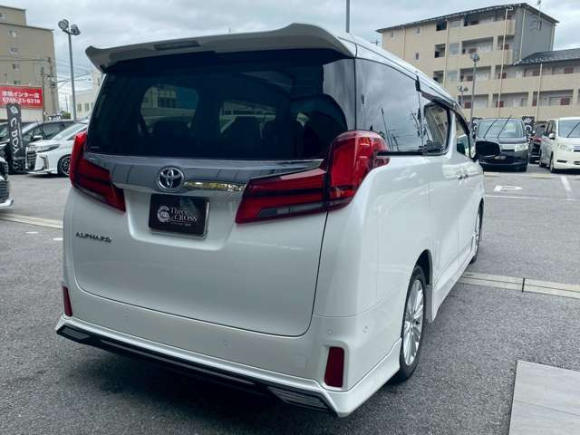 スリークロス滋賀店の車両は最長2年の安心保証も別途有料でお付けできます!詳細は当店スタッフまでお気軽にお問い合わせ下さい。