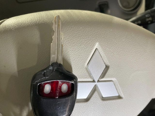 �y�L�[���X�z�������ꂽ�ꏊ����ł��{�^����Ńh�A�̊J���E�{�����ł���̂łƂ��Ă��֗�!�h�A�̌�������ɏ������邱�Ƃ�����܂����