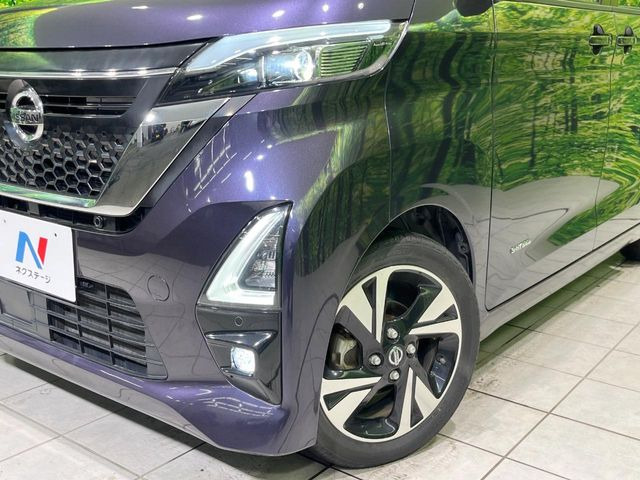 �yLED�w�b�h���C�g�z���V����ԑ��s�����ǍD�Ȏ��E���m�ۂ����S���ĉ^�]�ł��鍂�P�xLED�w�b�h���C�g�𑕔�!�_�����x�������A����d�͂��}�����Ă��܂��B