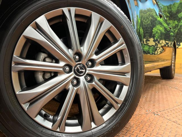 �y����19�C���`�A���~�z�C�[���z�O�ςɃ}�b�`���������A���~�z�C�[���𑕒����Ă���܂��B�e��ЊO�A���~�z�C�[����A�X�^�b�h���X�^�C�����戵�����Ă���܂��B���񂲑��k����������