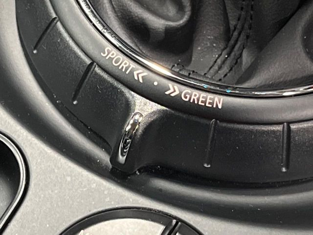 �����s���[�h�Z���N�^:���ꂼ��g�p�p�r�ɍ��킹�����s���[�h���I���\�ł�!�����̃h���C�u�����y�����Ȃ鑕���ł�!