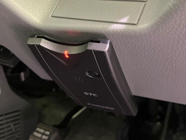 【ETC】高速道路の料金所をストレスなく通過!話題のスポットやサービスエリアに多い「スマートIC」利用時は必須のアイテムです。当店でセットアップを実施、ご納車当日からすぐにご利用いただけます!