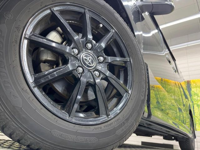 �y�����A���~�z�C�[���z�O�ςɃ}�b�`���������A���~�z�C�[���𑕒����Ă���܂��B�e��ЊO�A���~�z�C�[����A�X�^�b�h���X�^�C�����戵�����Ă���܂��B���񂲑��k����������