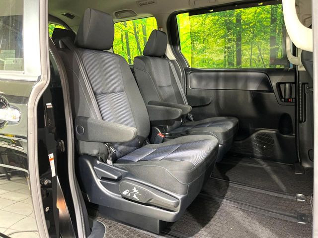 ���ڒ����̓E�H�[�N�X���[�ƂȂ��Ă���܂��B���ڂƎO��ڂ̈ړ�����~�肪�Ƃ��Ă��y�ɂȂ�̂ŁA���~��̍ۂ��X�g���X�������邱�Ƃ͂���܂����