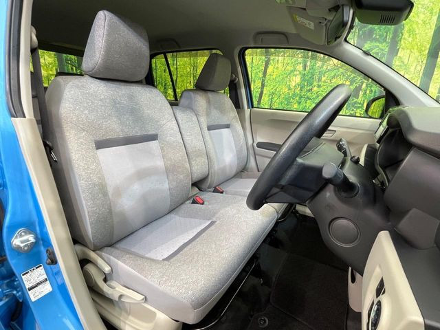 【シートヒーター】寒い日に重宝するシートヒーター!エアコンより早く温まってくれるので寒がりの人も安心ですね♪エアコンの温風は乾燥するから苦手、という方にもをおすすめです。