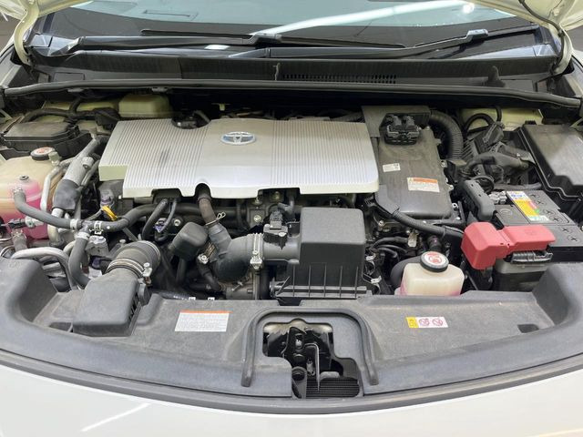 親切・丁寧な専門メカニックスタッフが応対!・車検・点検整備・事故等の修理などアフターサービスも安心。お車のカスタマイズもネクステージのサービススタッフまでご相談ください!