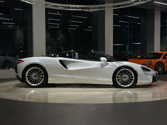 アルトゥーラスパイダー