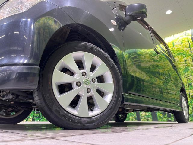 【純正14インチアルミホイール】外観にマッチした純正アルミホイールを装着しております。各種社外アルミホイールや、スタッドレスタイヤも取扱いしております。是非ご相談ください♪