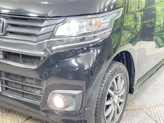 �yHID�w�b�h���C�g�z���V����ԑ��s�����ǍD�Ȏ��E���m�ۂ����S���ĉ^�]�ł��鍂�P�xLED�w�b�h���C�g�𑕔�!�_�����x�������A����d�͂��}�����Ă��܂��B