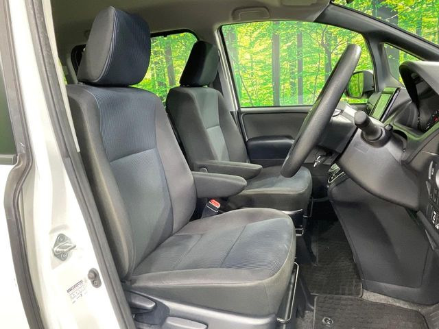 �^�]�Ȃ܂��ɂ͏\���ȃX�y�[�X������A�啿�ȕ��ł��������^�]���Ă�����������ł��B