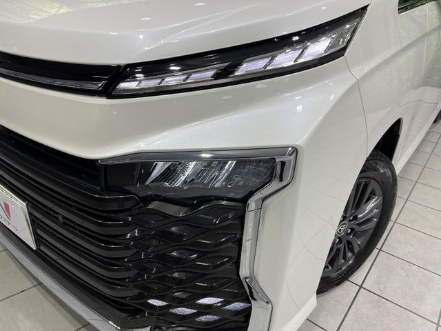 �yLED�w�b�h���C�g�z���V����ԑ��s�����ǍD�Ȏ��E���m�ۂ����S���ĉ^�]�ł��鍂�P�xLED�w�b�h���C�g�𑕔�!�_�����x�������A����d�͂��}�����Ă��܂��B