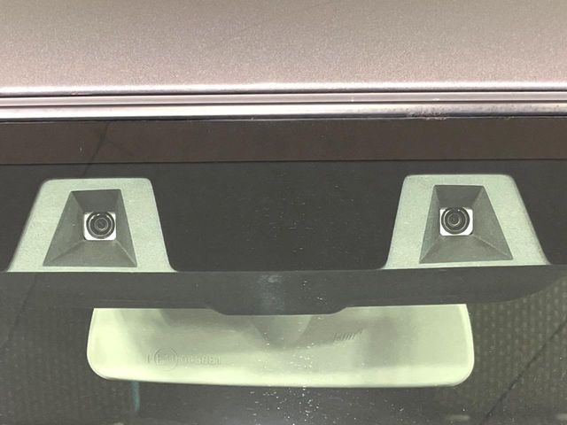 【スズキ セーフティサポート】走行中に前方の車両等を認識し、衝突しそうな時は警報とブレーキで衝突回避と被害軽減をアシスト。より安全にドライブをお楽しみいただけます。