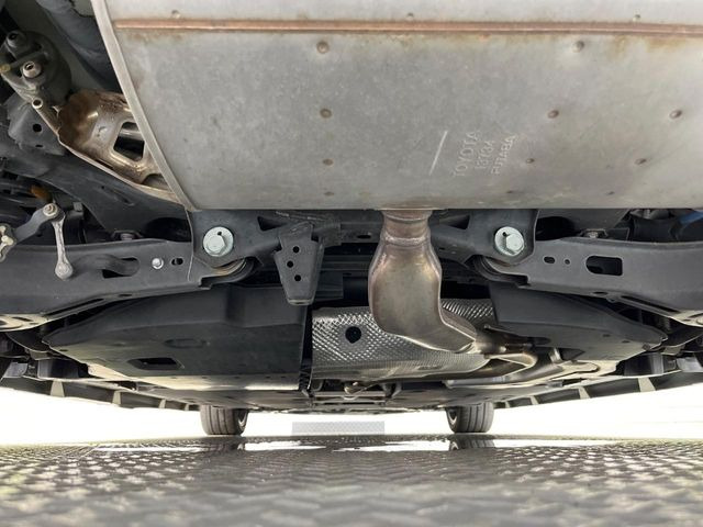 下回りがきれいなうちに、防錆加工の施工がオススメ。降雪地域はもちろん、沿岸部にお住いの方や、趣味でマリン・ウィンタースポーツをされる方に大変好評いただいております。