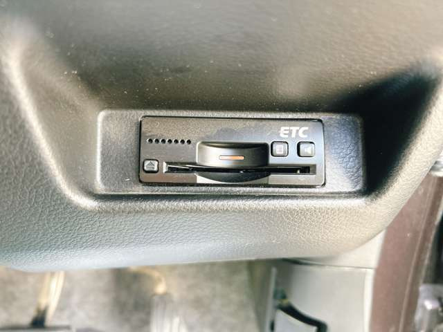 【ETC】高速道路の料金所はストレスなく通過!遠方へのお出かけには必須のアイテムです!当店でセットアップ実施しておりますのでご納車当日からご利用いただけます!