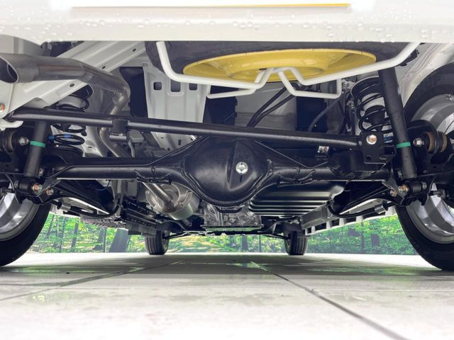 下回りがきれいなうちに、防錆加工の施工がオススメ。降雪地域はもちろん、沿岸部にお住いの方や、趣味でマリン・ウィンタースポーツをされる方にご好評いただいております。